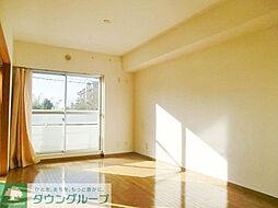 アーバン・ヒルズ21 101 1階3LDKのリビング/ダイニング