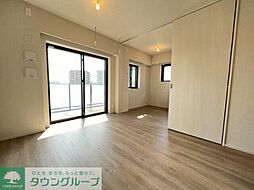 プレミアムレジデンス千葉ステーションサイト 701 7階2LDKのリビング/ダイニング