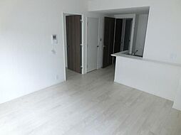 ベルヴュコート津田沼 407 4階2LDKのリビング/ダイニング