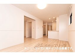 メゾンルミネ五個荘 ？103 1階1LDKのリビング/ダイニング