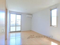 シャトーサイド 2階2LDKのリビング/ダイニング