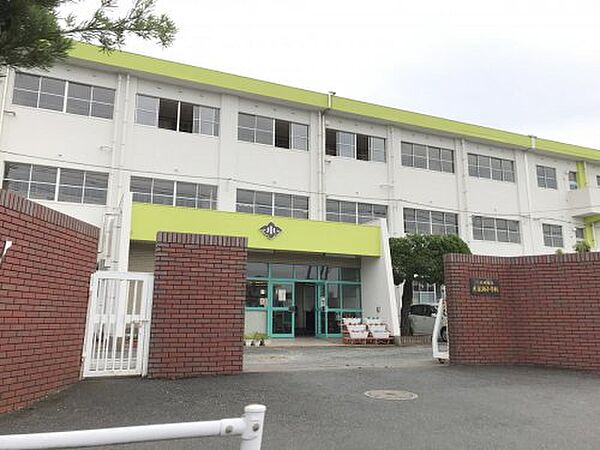 画像20:【小学校】北九州市立木屋瀬小学校まで612ｍ