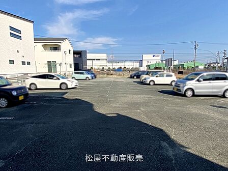 敷地内駐車場