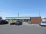 ファミリーマート豊川小坂井伊奈店（1010m）