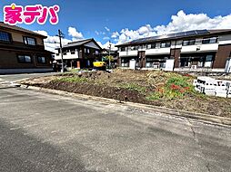 リーブルガーデン新城市平井60期 1号棟