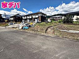 リーブルガーデン新城市平井60期 2号棟