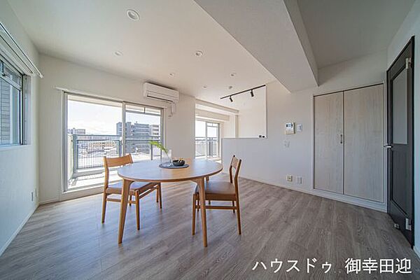 リビング/ダイニング