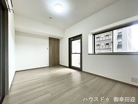 ■7.1帖洋室■寝室、書斎、趣味の部屋。家族の成長やライフスタイルに合わせ、様々な使い方ができる快適な空間です。