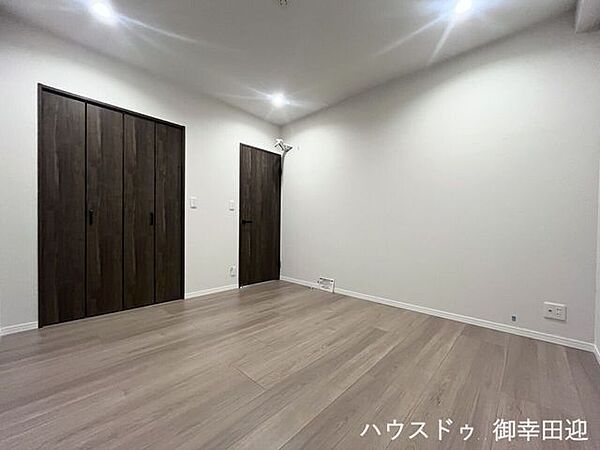洋室を拡大表示
