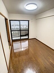 ビューネ 703 7階3DKのリビング/ダイニング