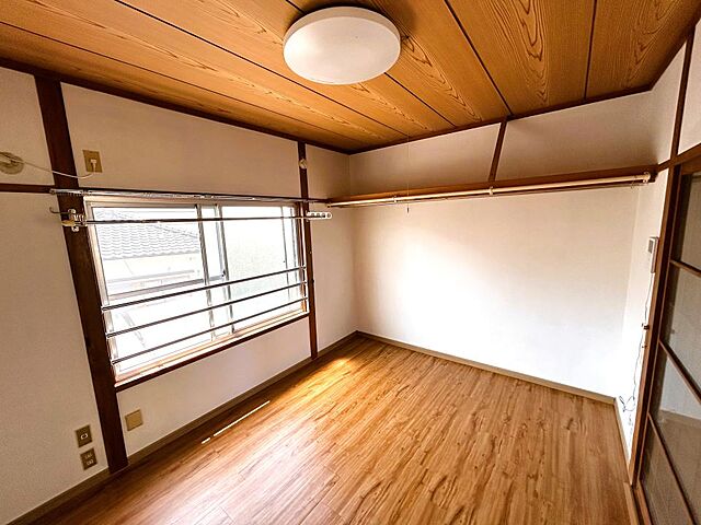 寝室