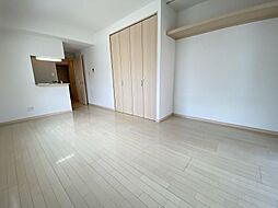 グリーンプラザ新町 0402 4階ワンルームのリビング/ダイニング