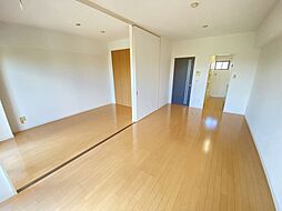 Ｆビル 0402 4階1LDKのリビング/ダイニング