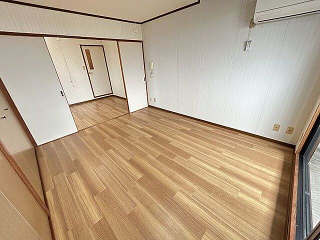 寝室