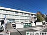 周辺：稲城市立稲城第二中学校 徒歩14分。 1150m