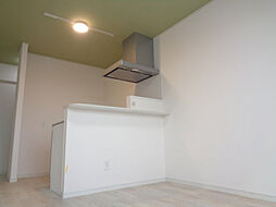 メゾン・ド・メグ長光寺 203 2階1LDKのリビング/ダイニング