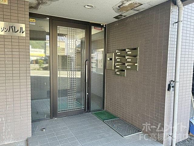 6 / 9