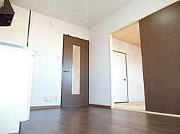 JR東海道・山陽本線 能登川駅 徒歩17分の賃貸アパート 1階2DKのリビング/ダイニング