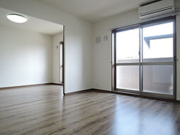 JR湖西線 堅田駅 徒歩8分の賃貸マンション 2階2LDKのリビング/ダイニング