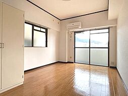 黒崎スカイマンション 3階ワンルームのリビング/ダイニング