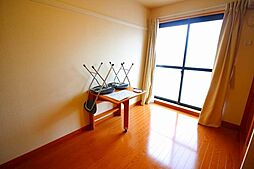 レオパレス今古賀 2階1Kのリビング/ダイニング