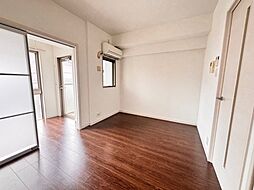 MDIエスポアール桜ケ丘 4階1Kのリビング/ダイニング