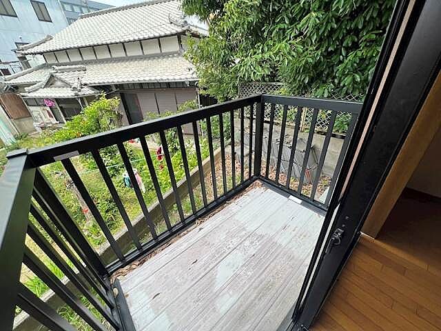 バルコニー