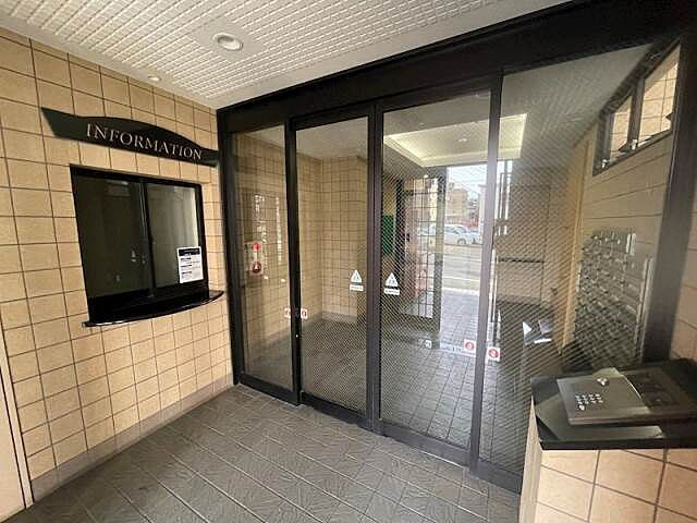 エントランス