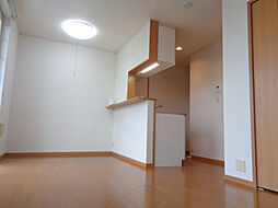 ツイン・アヴニール弐号館 202 2階1LDKのリビング/ダイニング