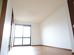 メゾン城町 0101 1階2LDKのリビング/ダイニング