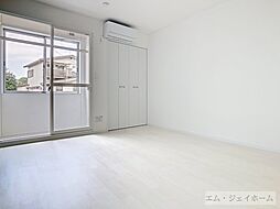 レジーナ 106 1階1Kのリビング/ダイニング