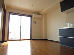 シャイニング壱番館 301 3階2DKのリビング/ダイニング