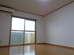 グラン・ユニヴェール 308 3階1Kのリビング/ダイニング