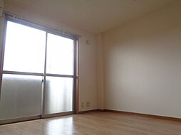 JR草津線 甲賀駅 徒歩10分の賃貸アパート 1階1Kのリビング/ダイニング