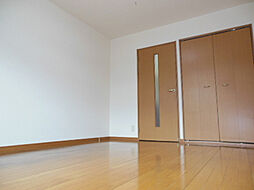 JR東海道・山陽本線 能登川駅 徒歩12分の賃貸アパート 2階1Kのリビング/ダイニング