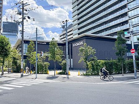 阪急オアシス大淀南店 徒歩5分。 330m