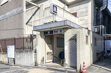 都島駅(Osaka Metro 谷町線) 徒歩10分。 800m