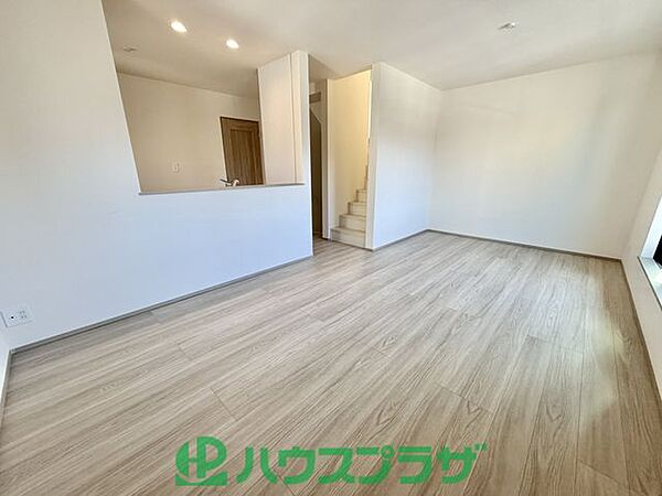 リビング/ダイニングを拡大表示