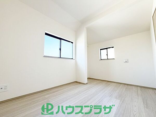 洋室を拡大表示