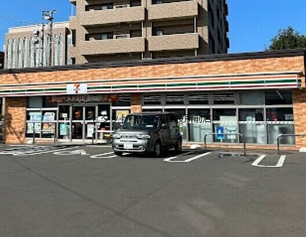 画像22:セブンイレブン札幌北15条東1丁目店 306m