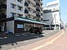 周辺：ファミリーマート札幌麻生町5丁目店 422m