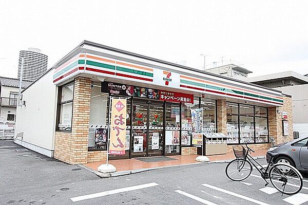 画像4:セブンイレブン 名古屋川中町店（135m）