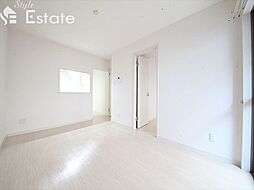 サンクラート 102 1階1LDKのリビング/ダイニング