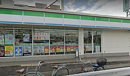 STUDIO KANAREBASHI