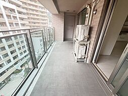 広々としたバルコニーです