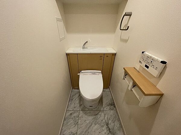 画像12:シンプルで使いやすいトイレです
