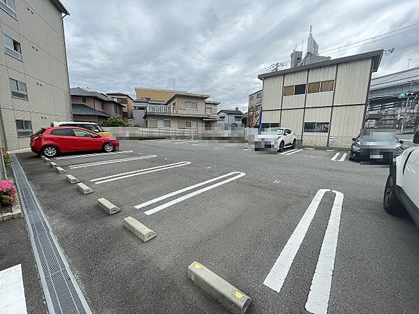 画像28:駐車スペースもあります