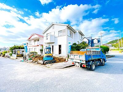外観:価格には消費税、リフォーム費用を含みます。リフォーム中でもご案内可能。内覧希望の方はお電話ください。 外観:価格には消費税、リフォーム費用を含みます。リフォーム中でもご案内可能。内覧希望の方はお電話ください。