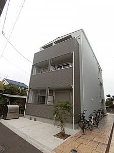 外観：人気物件空き出ました！室内お洒落♪お部屋探しはラックハウジング♪