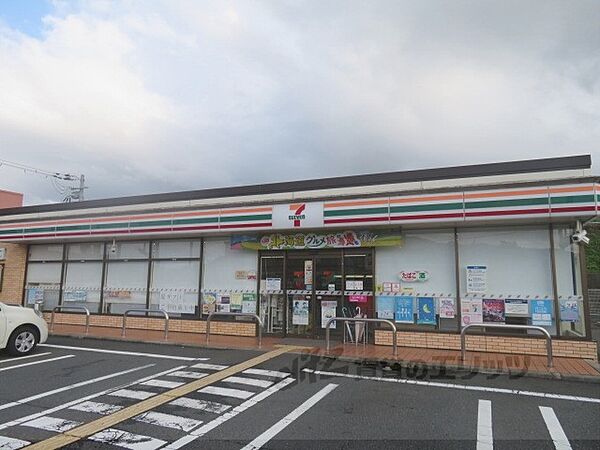 画像6:セブンイレブン　福知山前田店まで600メートル
